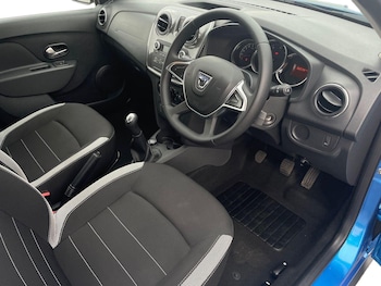 Used Dacia Sandero Stepway 2021 for sale - 75910435: Photo