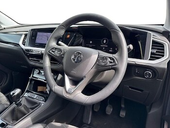 Used Vauxhall Grandland 2024 for sale - 78671196: Photo