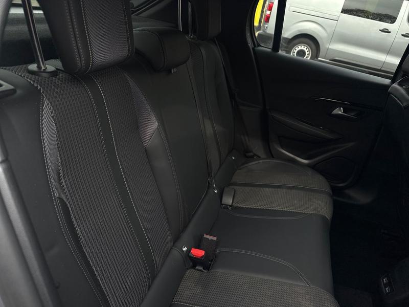 Used Peugeot 208 2023 for sale - 78158171: Photo 24