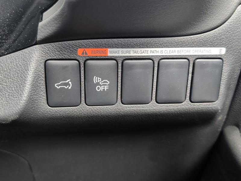 Used Mitsubishi Outlander 2019 for sale - 77901104: Photo 32