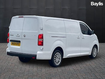 Used Vauxhall Vivaro 2024 for sale - 77256396: Photo
