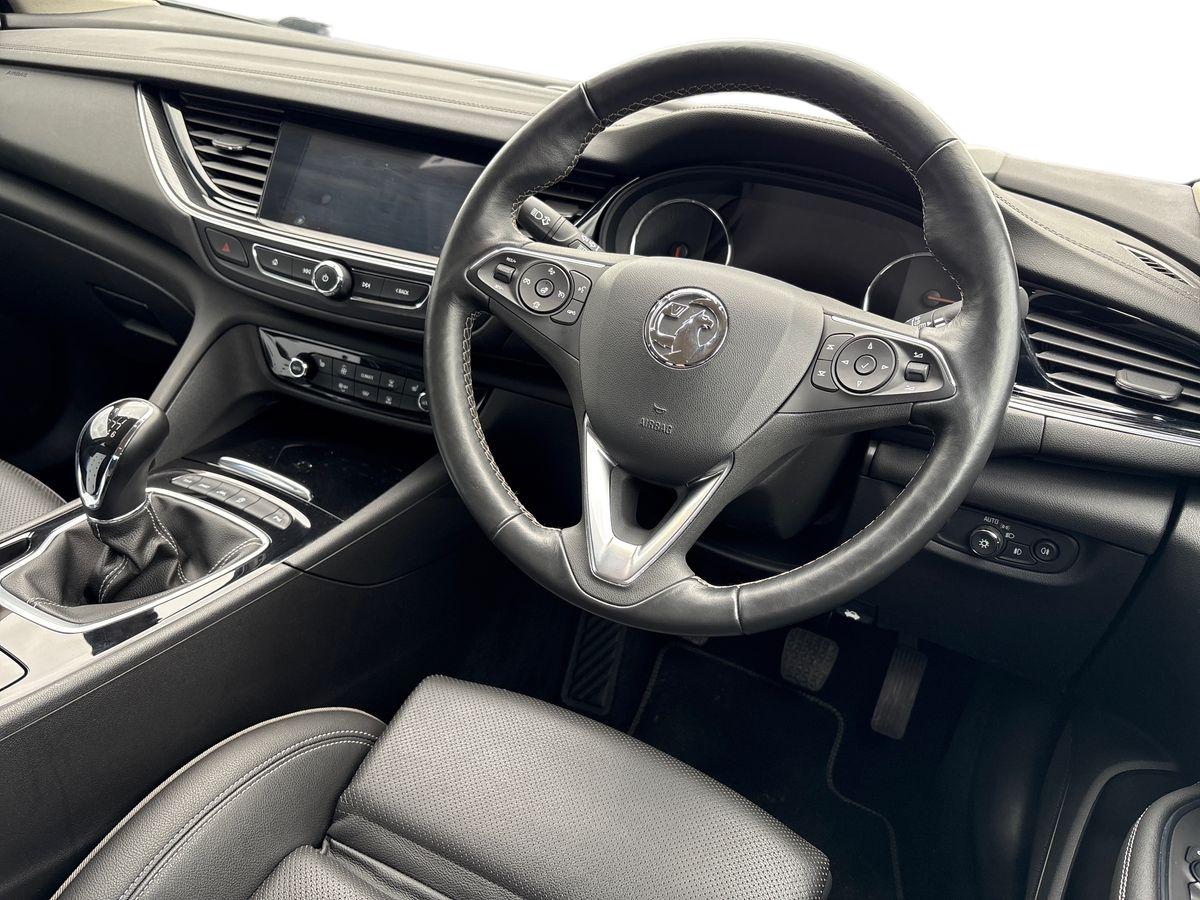 Used Vauxhall Insignia 2017 for sale - 77333093: Photo 4