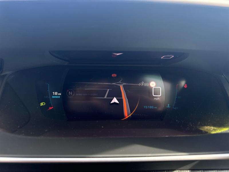 Used Peugeot 208 2023 for sale - 77910523: Photo 21