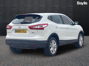 Used Nissan Qashqai 2016 for sale - 76244500: Photo
