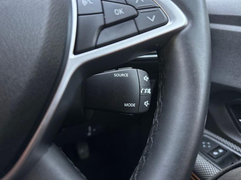 Used Dacia Sandero Stepway 2022 for sale - 77901172: Photo 31