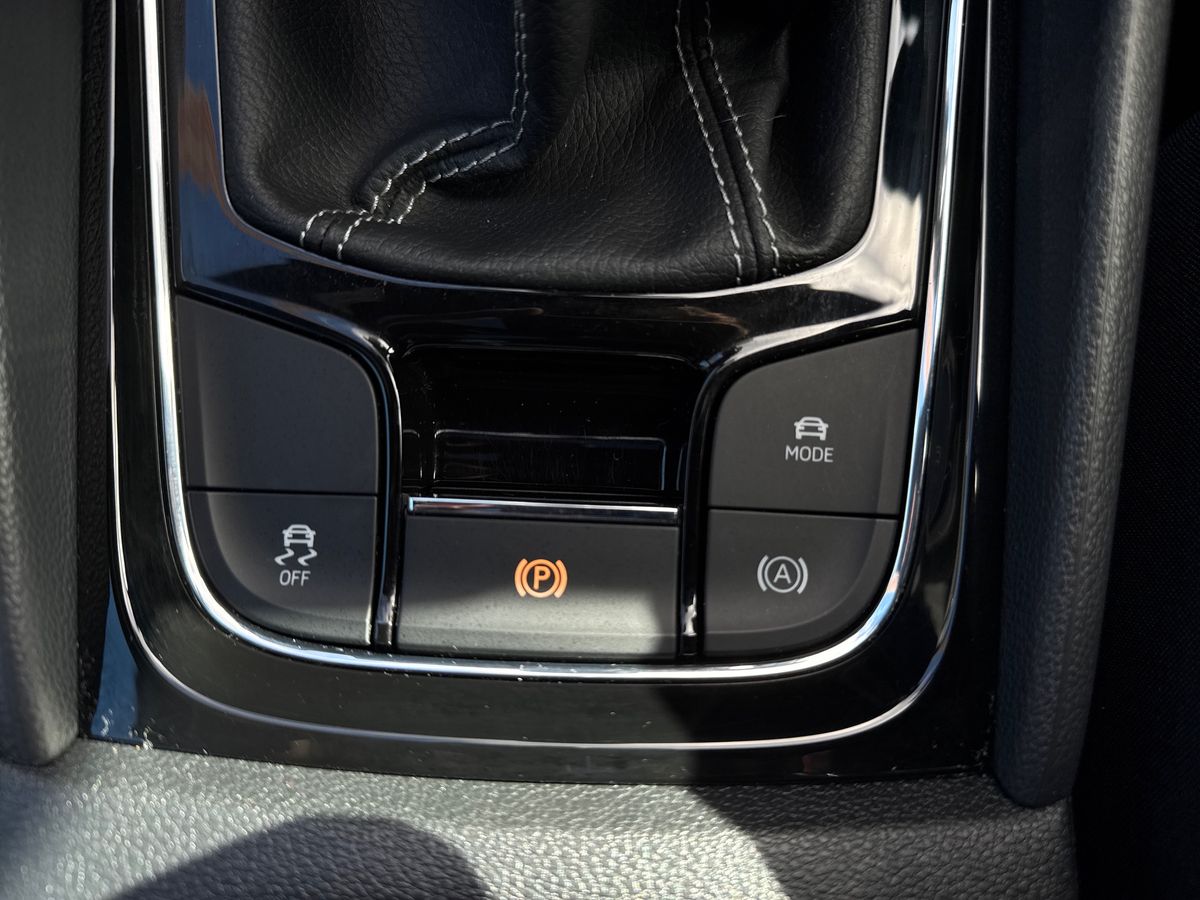 Used Skoda Karoq 2021 for sale - 75660148: Photo 35