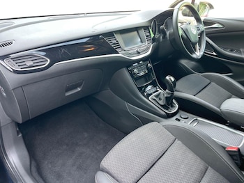 Used Vauxhall Astra 2019 for sale - 75501852: Photo