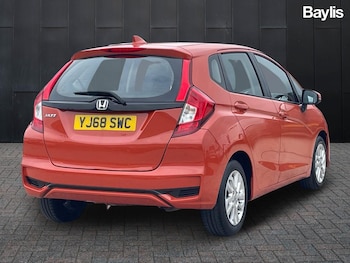 Used Honda Jazz 2019 for sale - 76404658: Photo