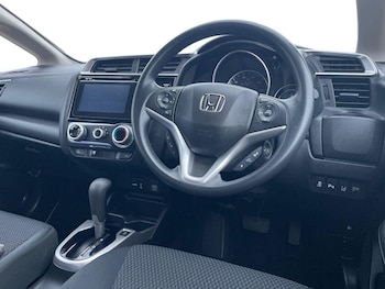 Used Honda Jazz 2019 for sale - 76404658: Photo