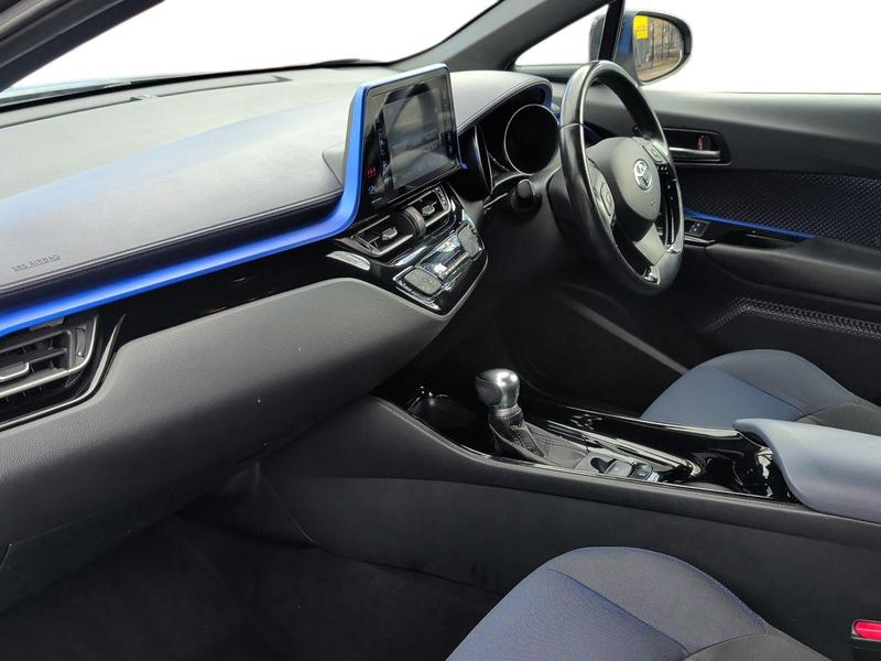 Used Toyota C-HR 2018 for sale - 77901110: Photo 14