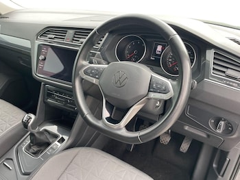 Used Volkswagen Tiguan 2022 for sale - 75894919: Photo