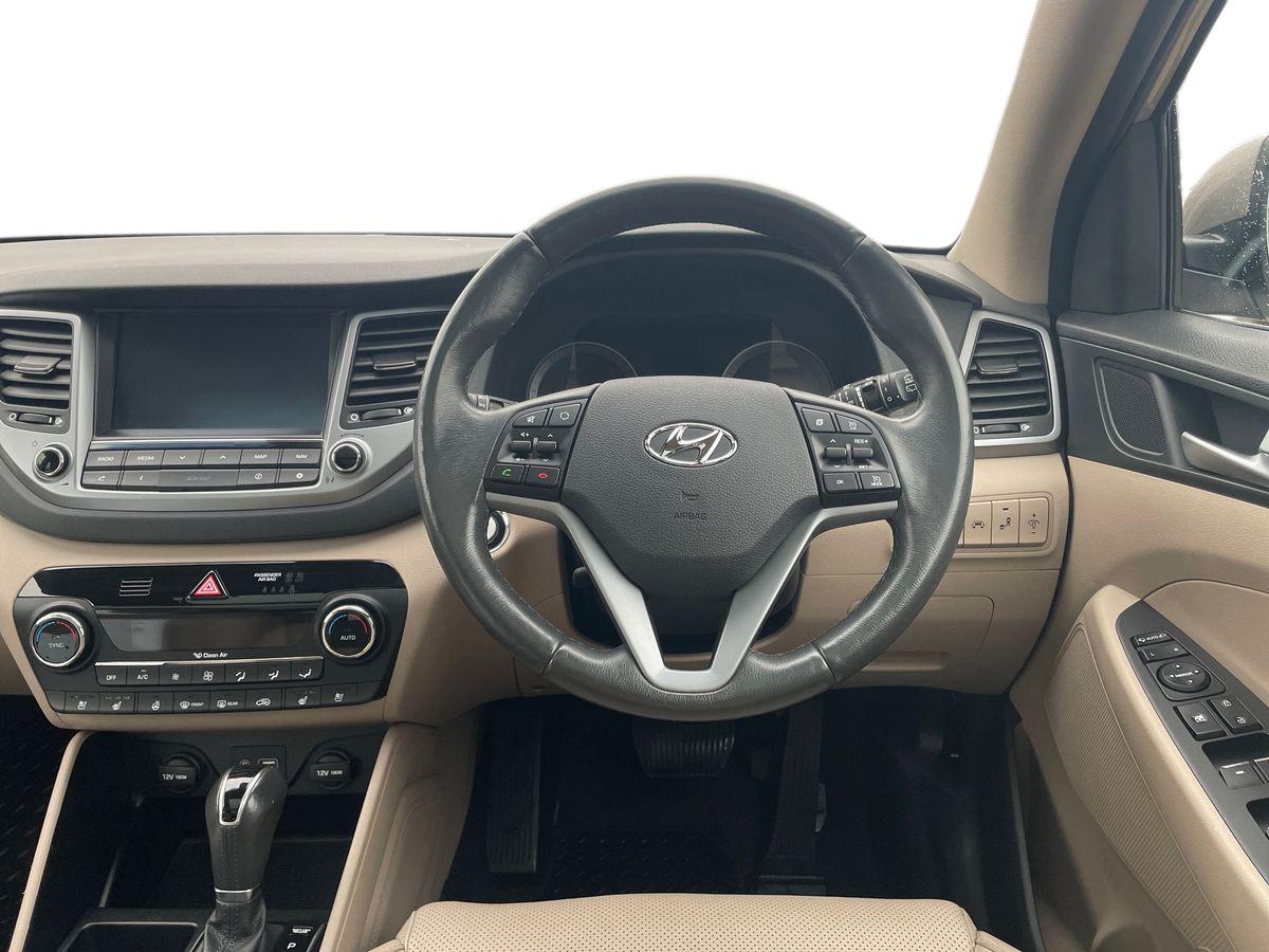 Used Hyundai TUCSON 2017 for sale - 76960122: Photo 12