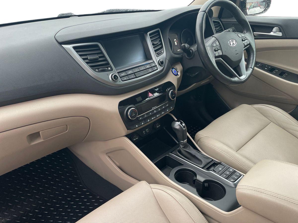 Used Hyundai TUCSON 2017 for sale - 76960122: Photo 14