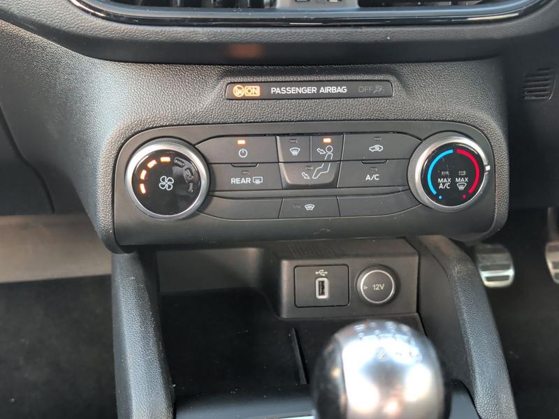 Used Ford Focus 2018 for sale - 77910509: Photo 16