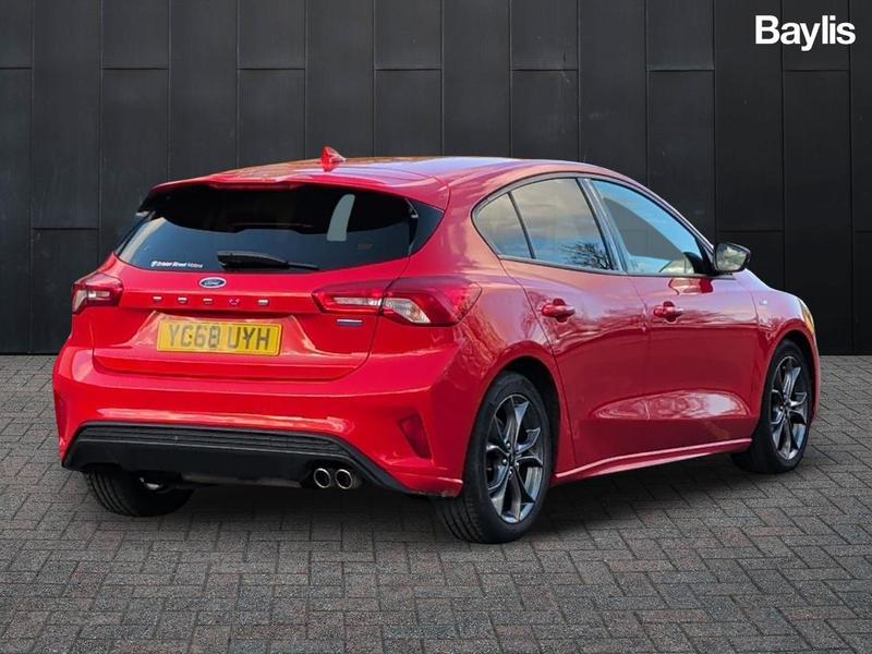 Used Ford Focus 2018 for sale - 77910509: Photo 2