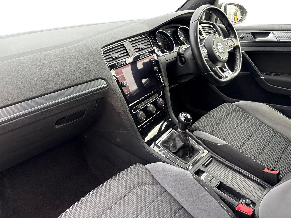 Used Volkswagen Golf 2018 for sale - 76602841: Photo 14