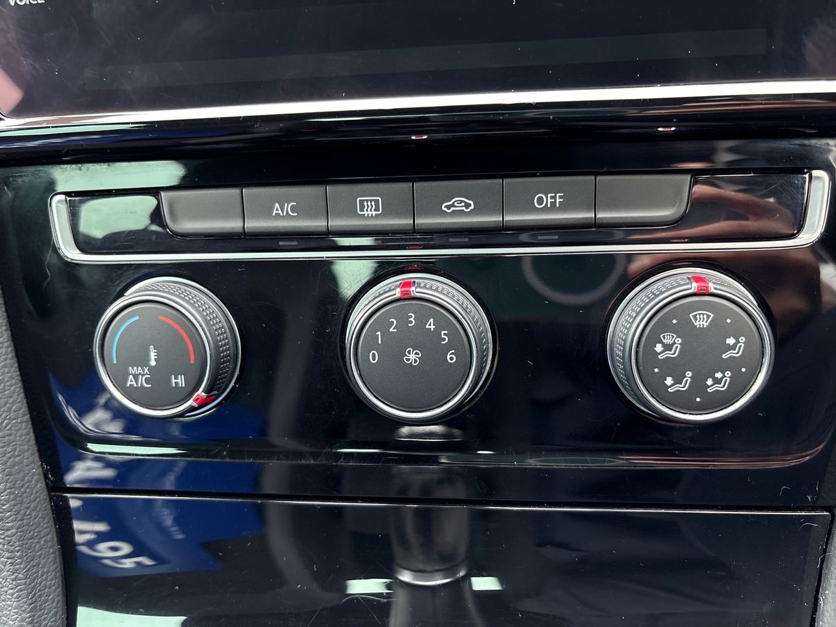 Used Volkswagen Golf 2018 for sale - 76602841: Photo 16