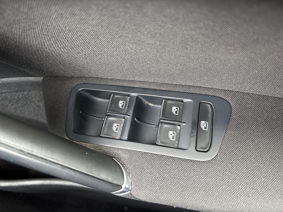 Used Volkswagen Golf 2018 for sale - 76602841: Photo 17