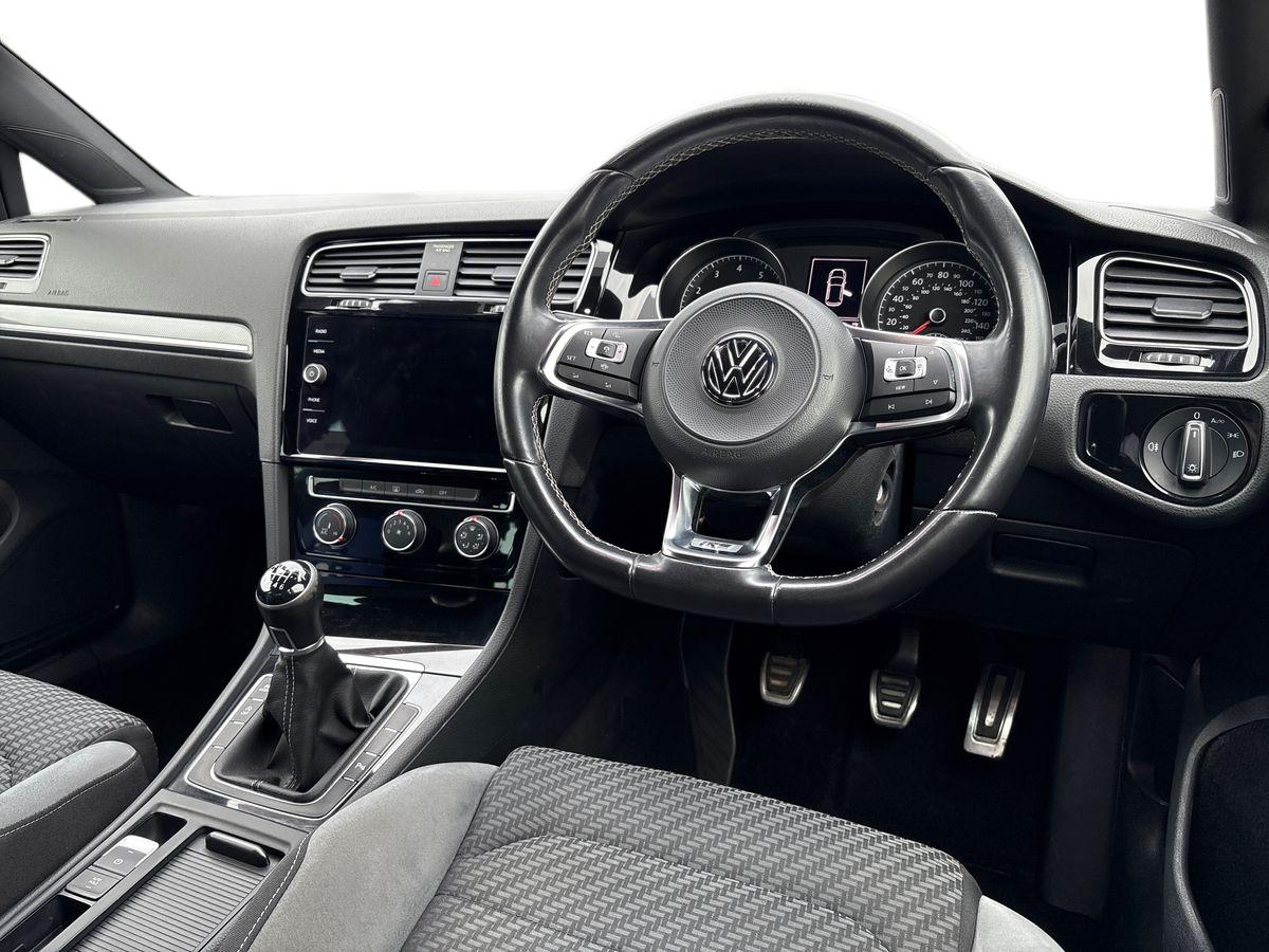 Used Volkswagen Golf 2018 for sale - 76602841: Photo 3