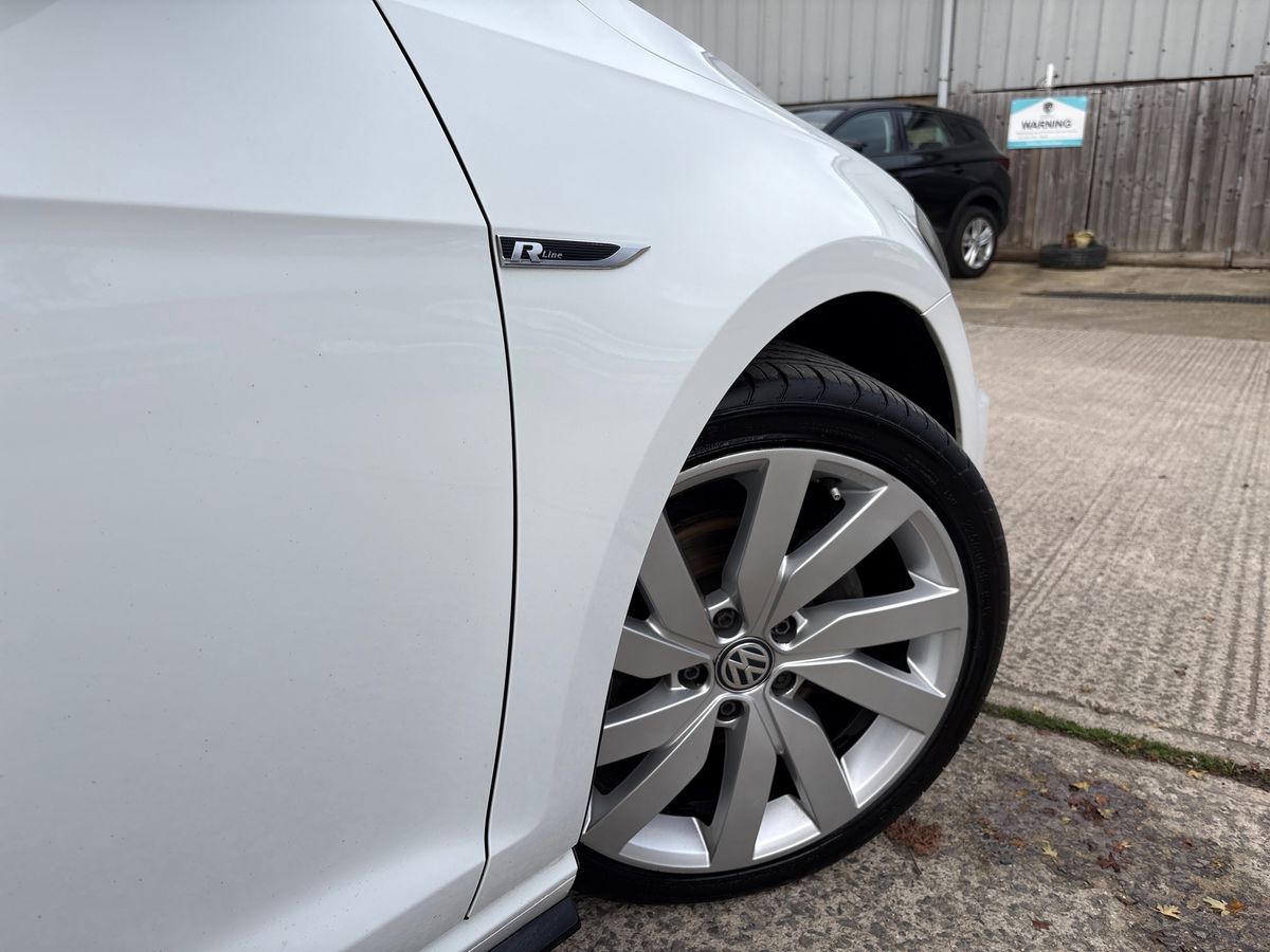 Used Volkswagen Golf 2018 for sale - 76602841: Photo 34