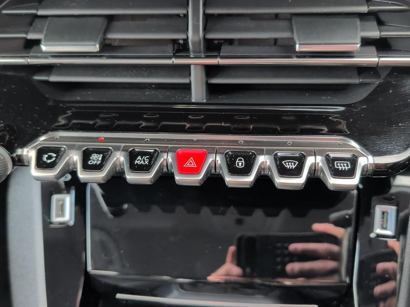 Used Peugeot 2008 2020 for sale - 77910497: Photo 33