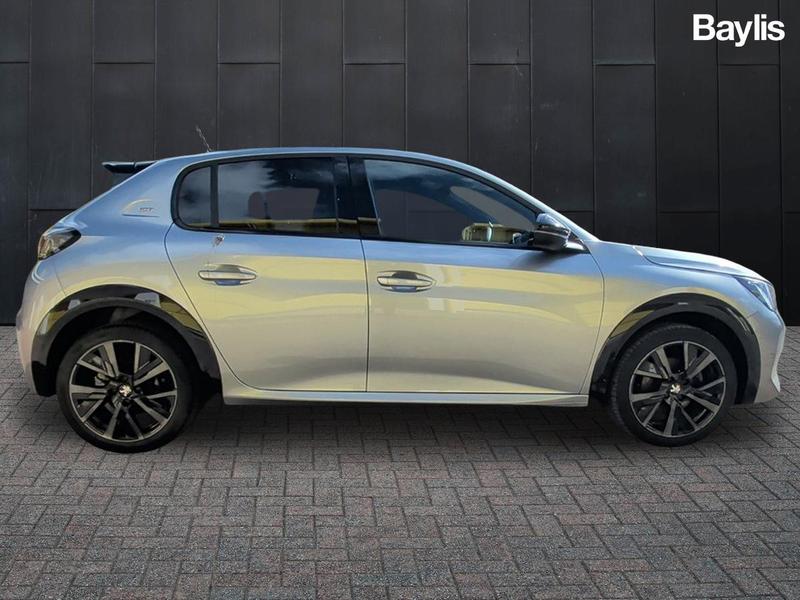 Used Peugeot 208 2023 for sale - 77910495: Photo 5