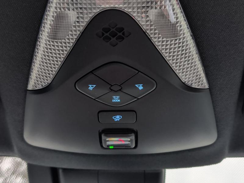 Used Toyota C-HR 2023 for sale - 77901149: Photo 31