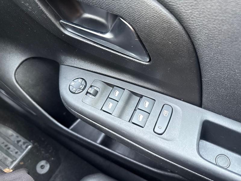 Used Vauxhall Corsa for sale - 77901161: Photo 17
