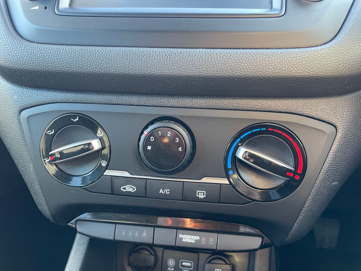 Used Hyundai i20 2020 for sale - 76580142: Photo 16