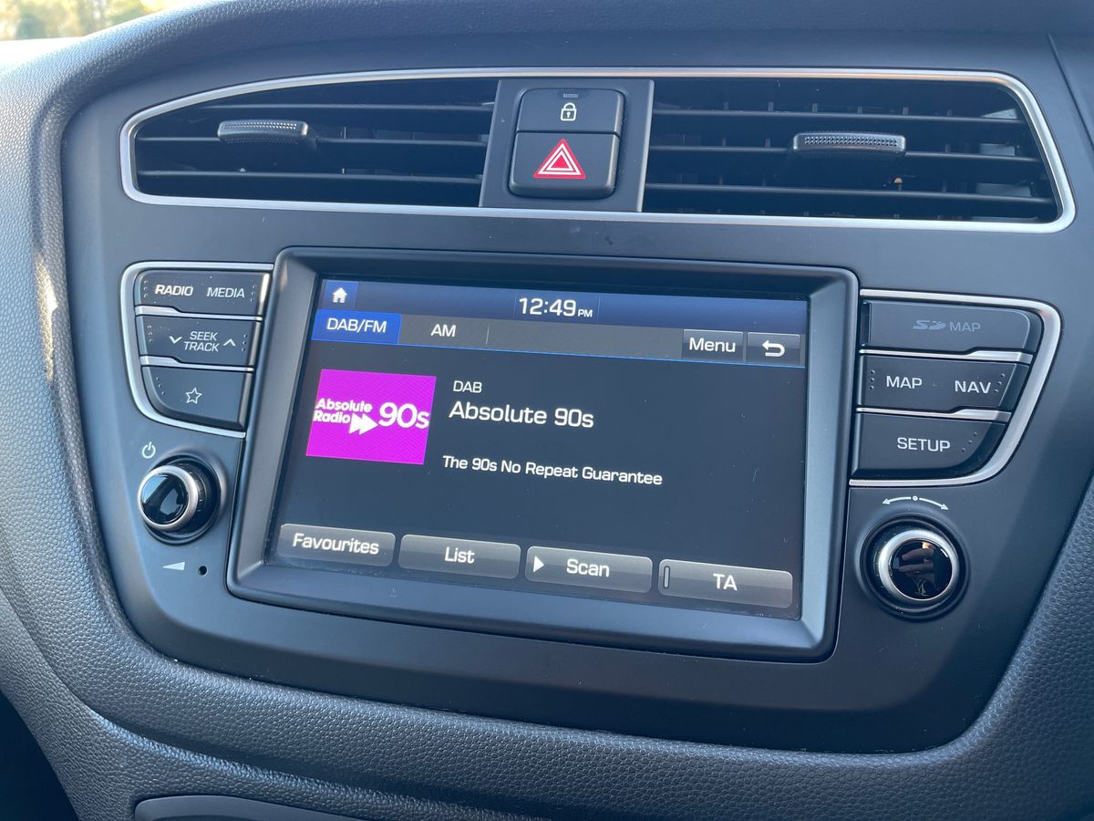 Used Hyundai i20 2020 for sale - 76580142: Photo 18