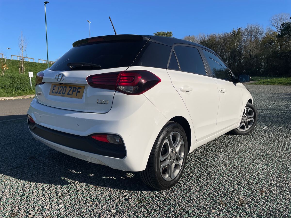 Used Hyundai i20 2020 for sale - 76580142: Photo 33