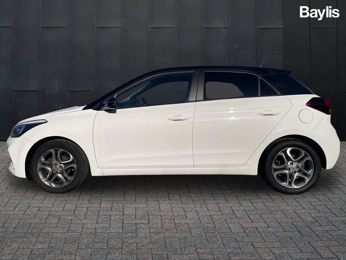 Used Hyundai i20 2020 for sale - 76580142: Photo 8