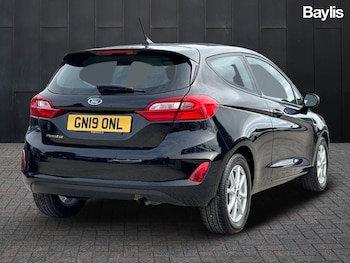 Used Ford Fiesta 2019 for sale - 76062229: Photo 2