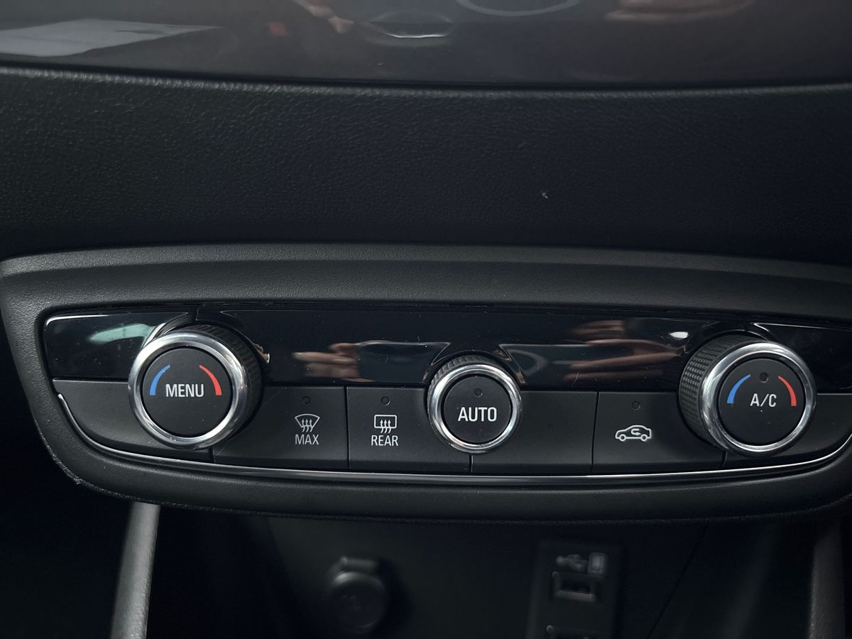 Used Vauxhall Crossland 2021 for sale - 76442110: Photo 16