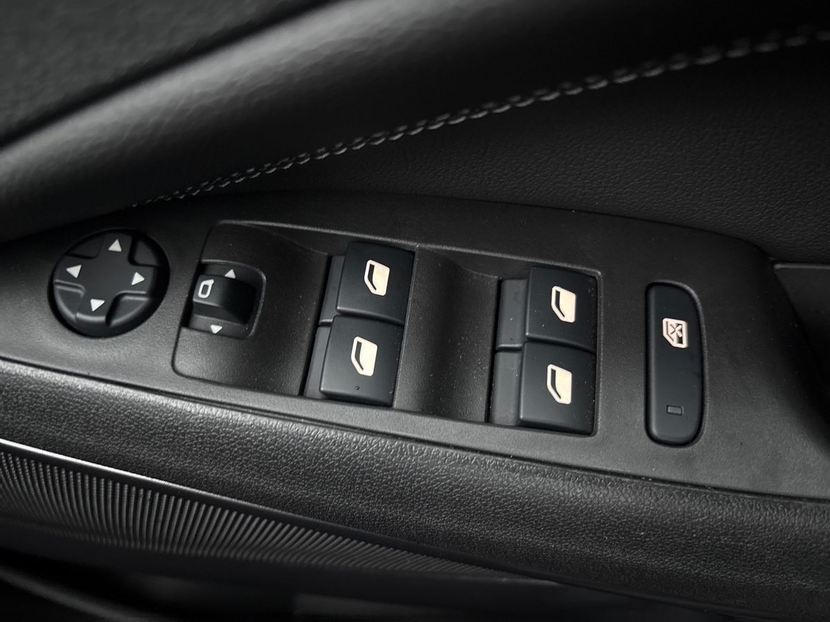 Used Vauxhall Crossland 2021 for sale - 76442110: Photo 17