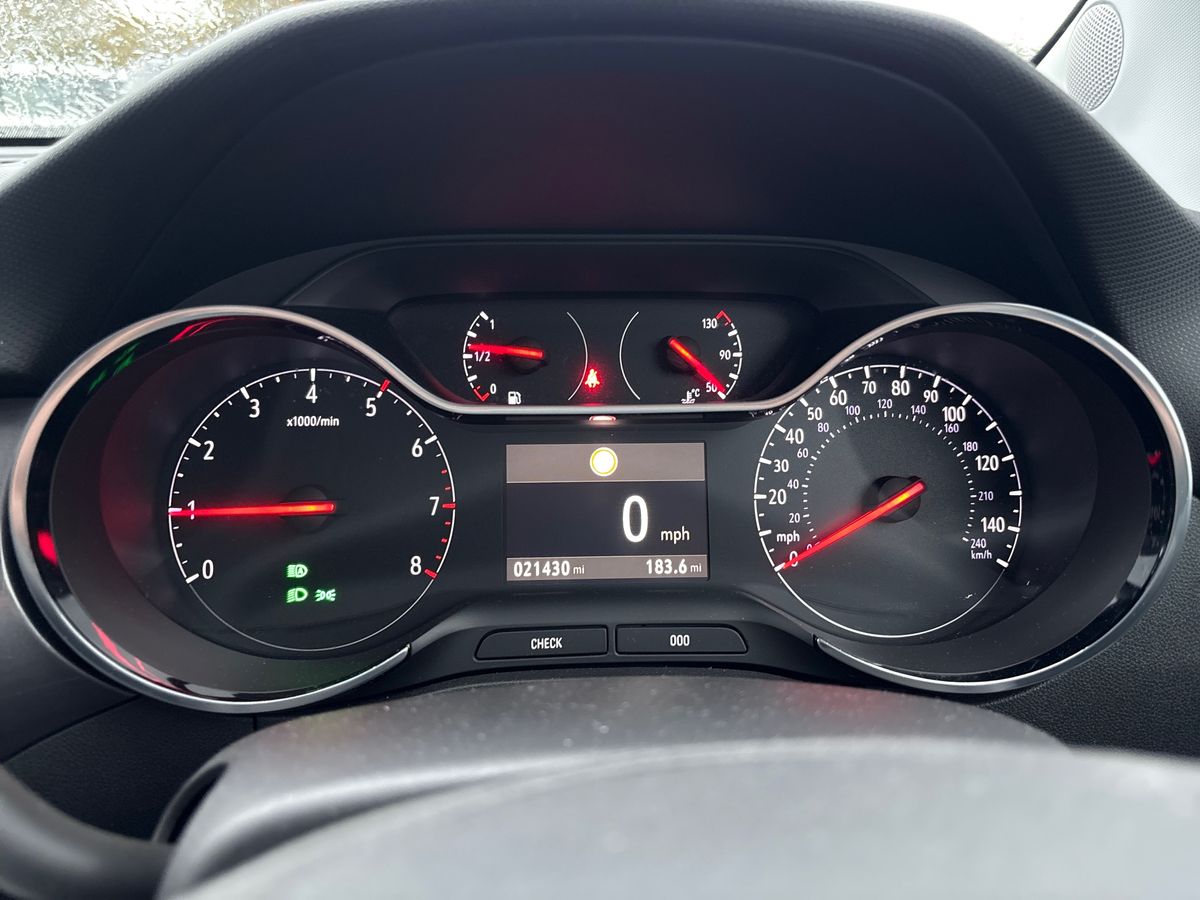 Used Vauxhall Crossland 2021 for sale - 76442110: Photo 21