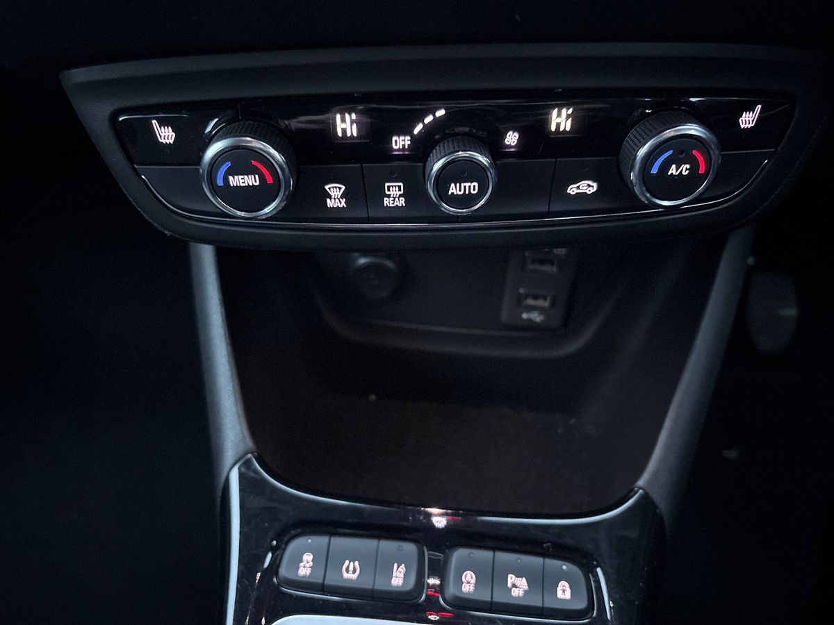 Used Vauxhall Crossland 2021 for sale - 76442110: Photo 35