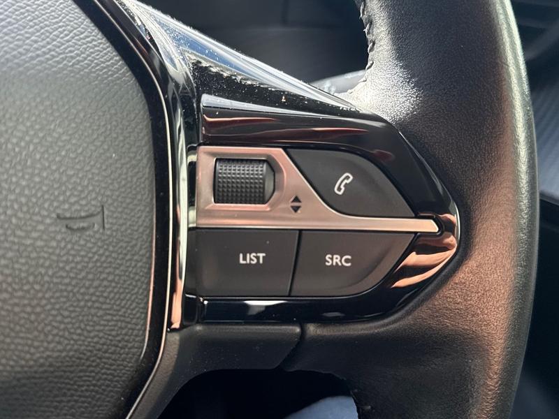 Used Peugeot 2008 2020 for sale - 77910539: Photo 23