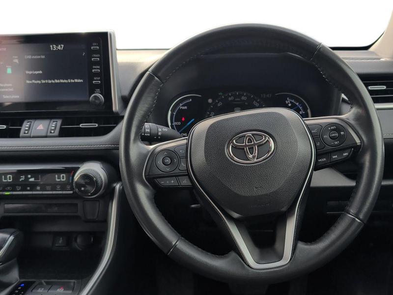 Used Toyota RAV4 2021 for sale - 77901131: Photo 12