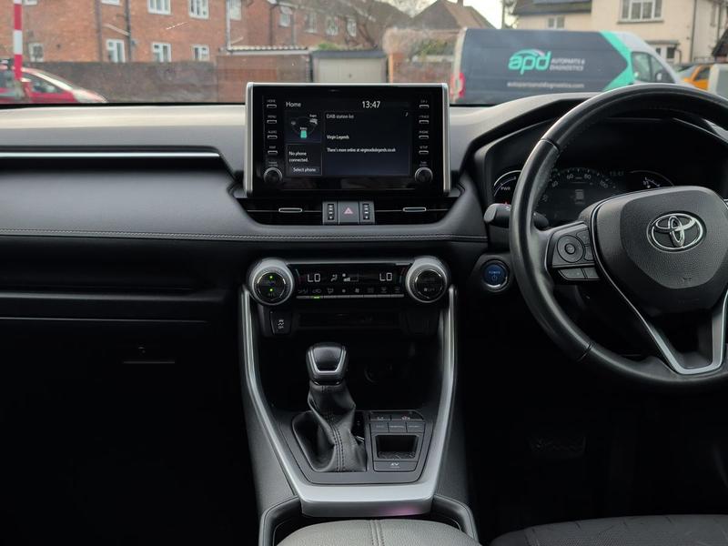 Used Toyota RAV4 2021 for sale - 77901131: Photo 15