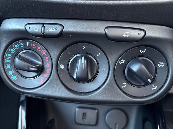 Used Vauxhall ADAM 2019 for sale - 76290029: Photo 16