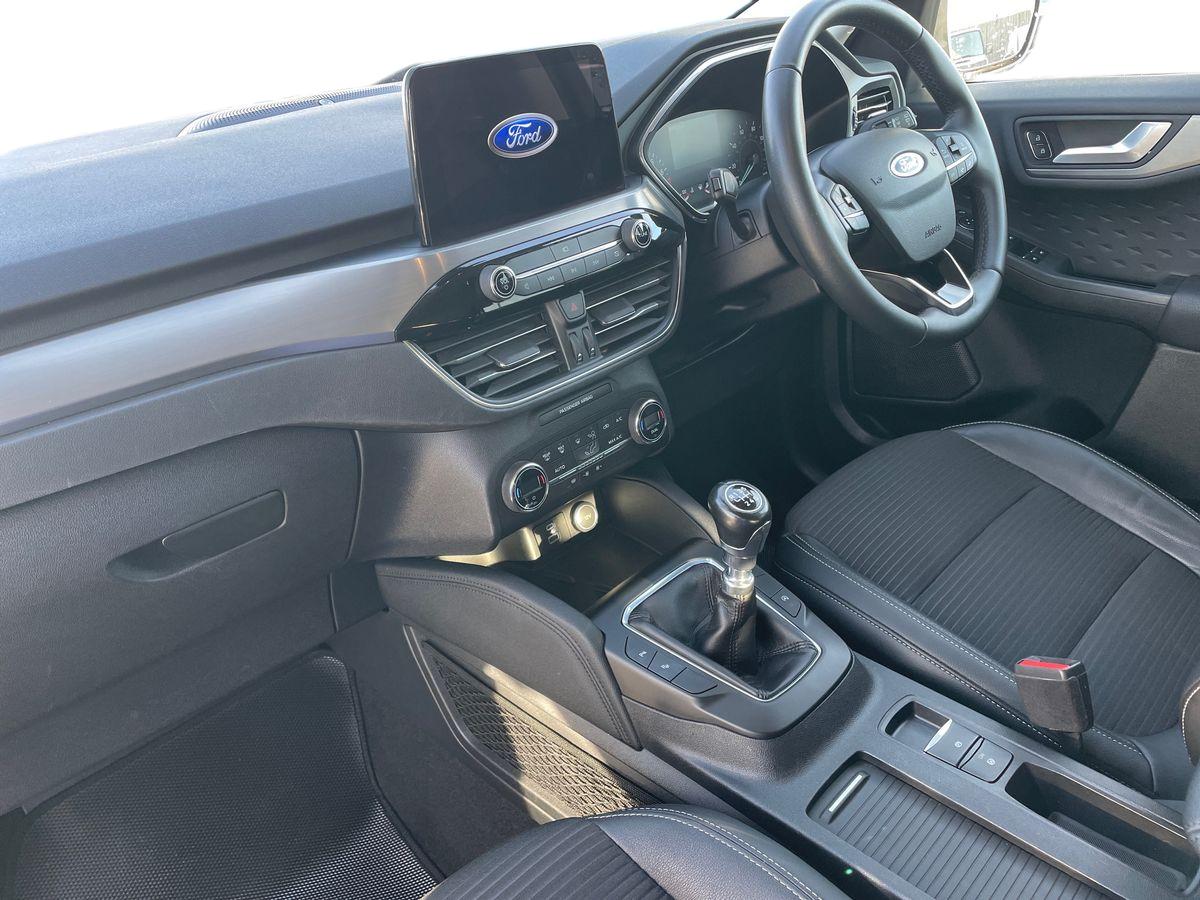 Used Ford Kuga 2025 for sale - 76669866: Photo 14