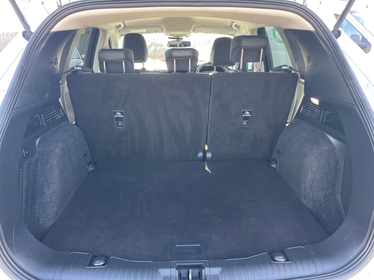 Used Ford Kuga 2025 for sale - 76669866: Photo 25