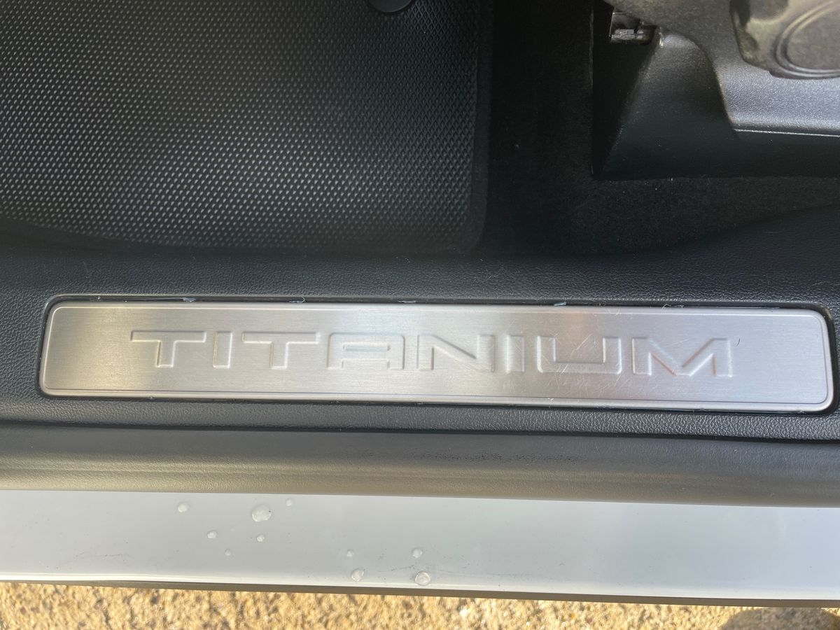 Used Ford Kuga 2025 for sale - 76669866: Photo 32