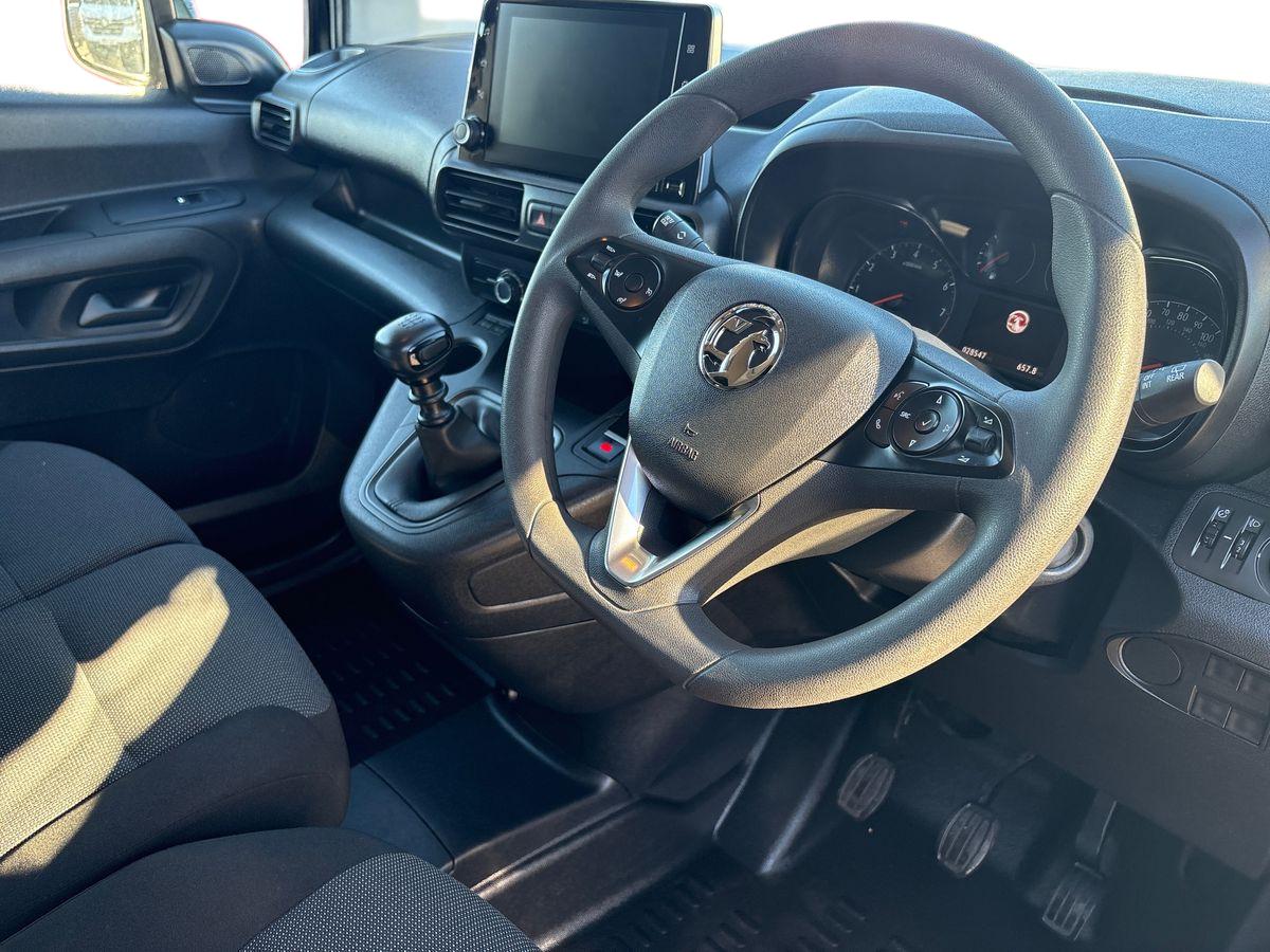 Used Vauxhall Combo 2023 for sale - 76593659: Photo 3