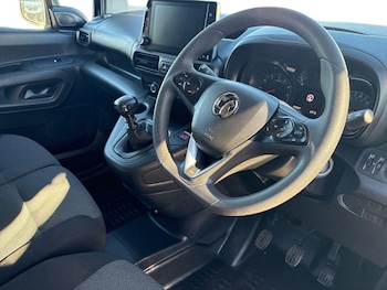 Used Vauxhall Combo 2023 for sale - 76593659: Photo