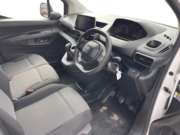 Used Peugeot Partner 2021 for sale - 75391855: Photo