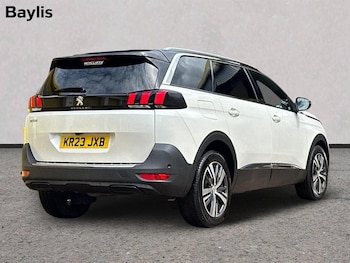 Used Peugeot 5008 2023 for sale - 78671182: Photo