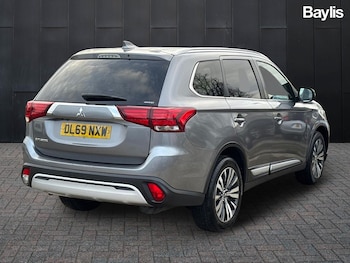 Used Mitsubishi Outlander 2021 for sale - 76474870: Photo