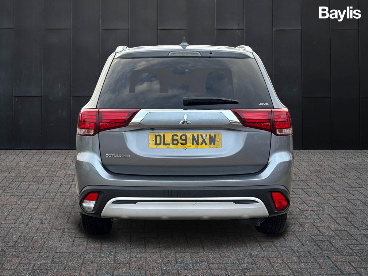 Used Mitsubishi Outlander 2021 for sale - 76474870: Photo 6